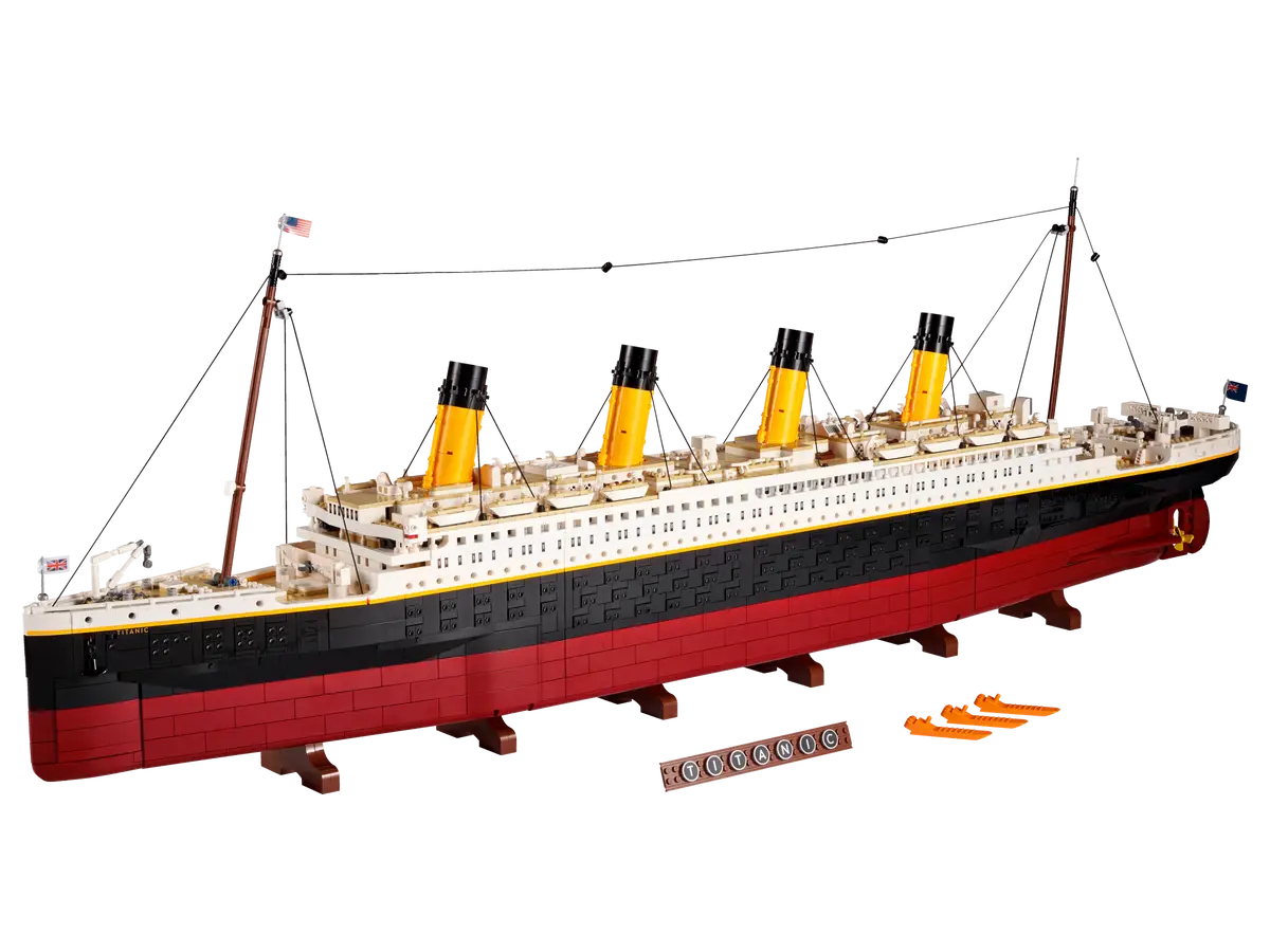 LEGO Icons Titanic (10294) | 1:200 Scale Model Ship | 9,090 Pieces