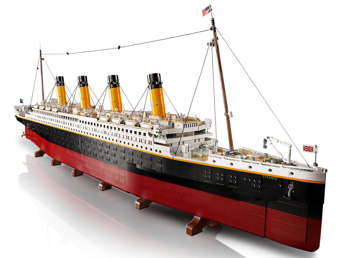 LEGO Icons Titanic (10294) | 1:200 Scale Model Ship | 9,090 Pieces