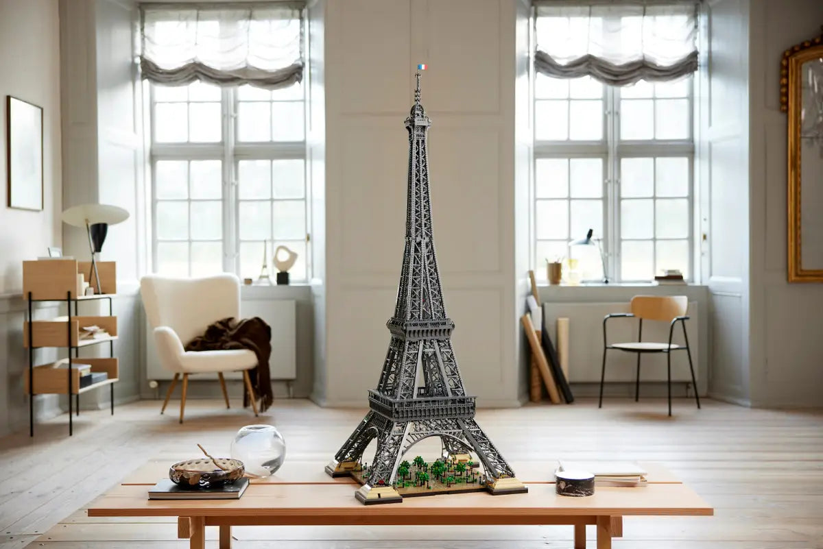 Lego Icons 10307 Eiffel tower Building Kit 10001 Pieces Construction Set - Kids Adults Gifts Birthday Hobby Ornament Christmas
