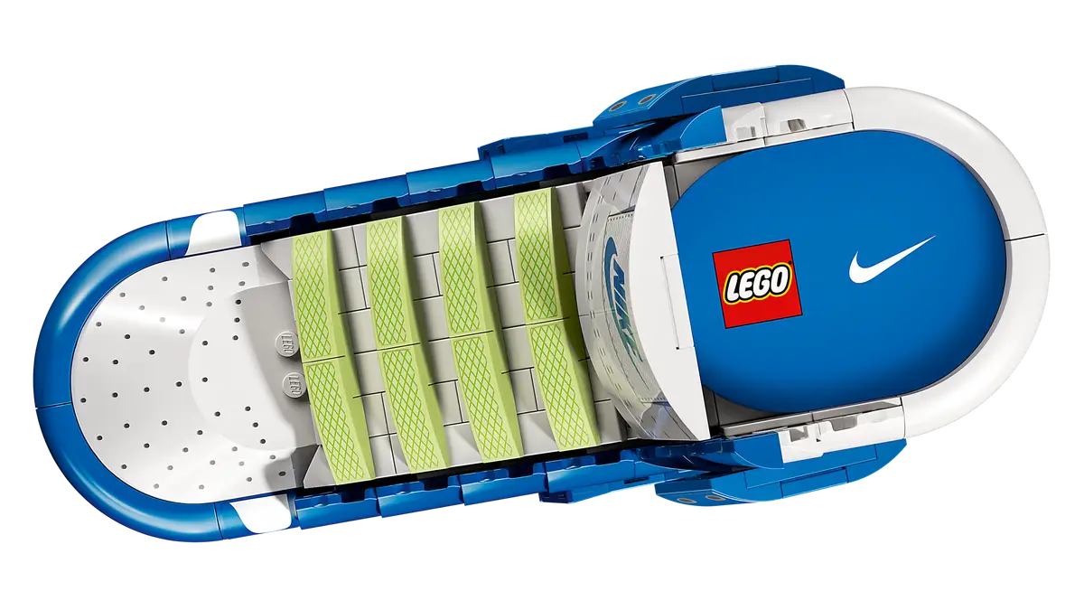 LEGO x Nike Dunk High (43008) | Sneaker Construction Model | 1,180 Pieces